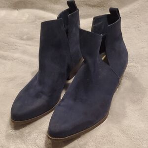 Elegant Navy Women's Ankle Boots